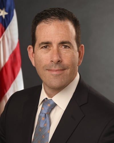 Photograph of Bruce Greenstein